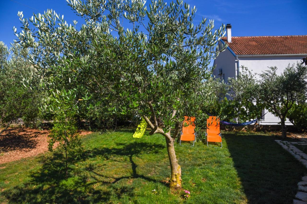House Matea Villa Bilice Exteriör bild
